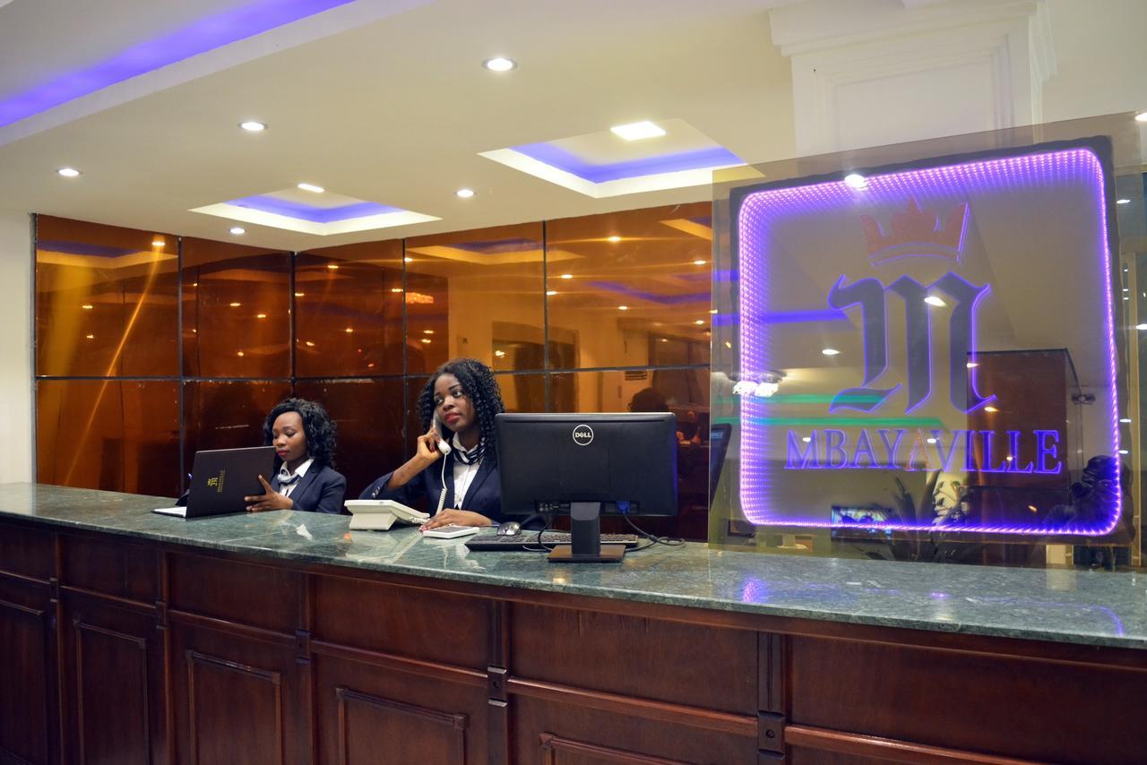 Mbayaville Hotel Дуала Екстериор снимка